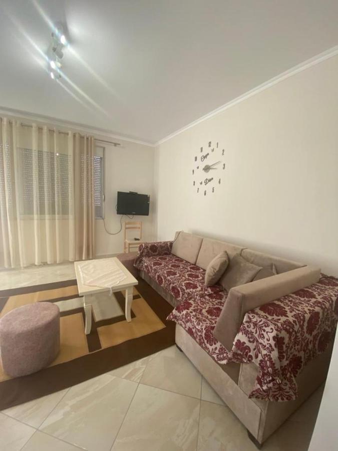 דירות סרנדה Melina House מראה חיצוני תמונה